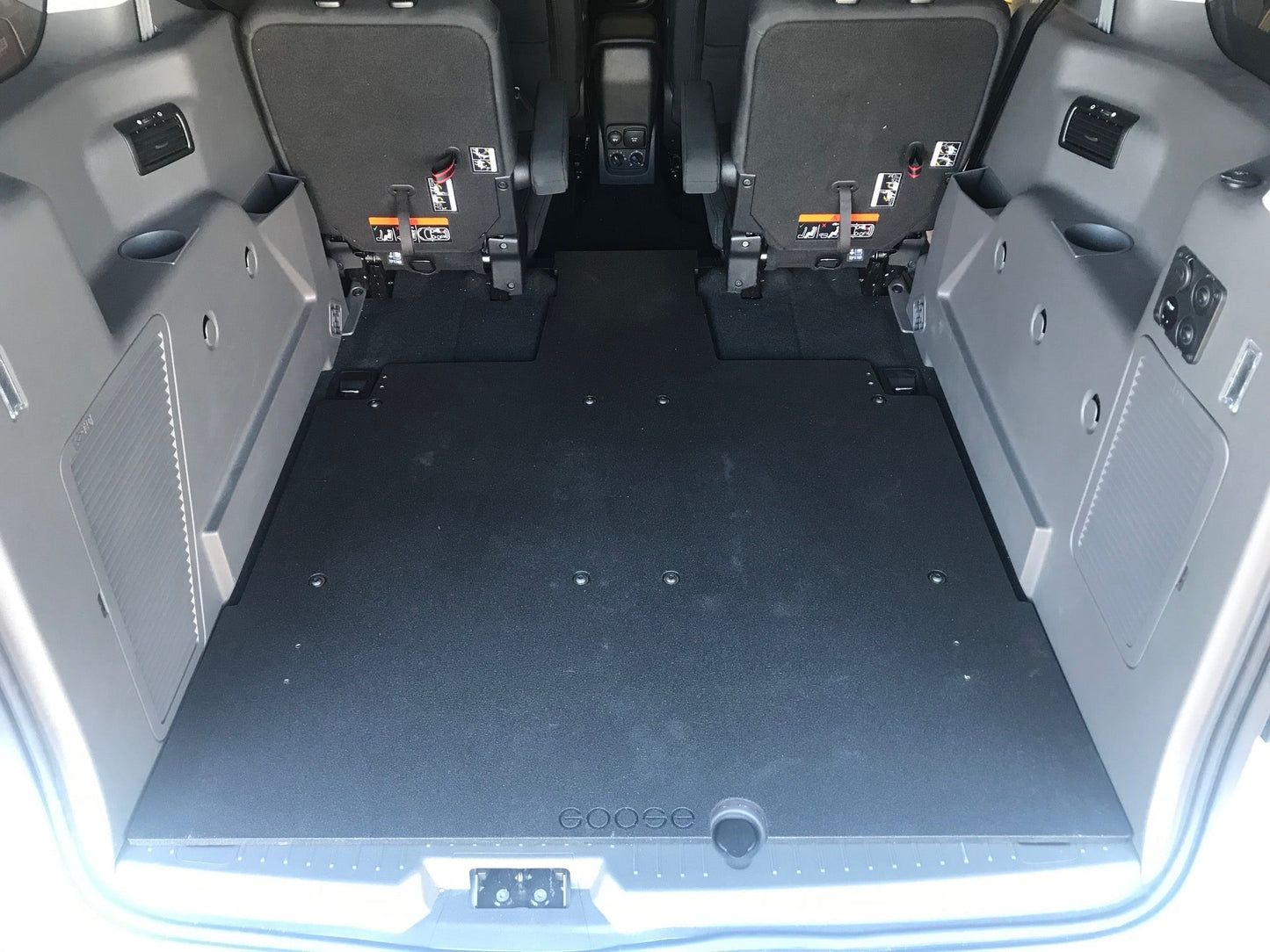 Goose Gear Ford Transit Connect 2014-Present 2nd Gen. - Rear Plate System - Long Wheel Base