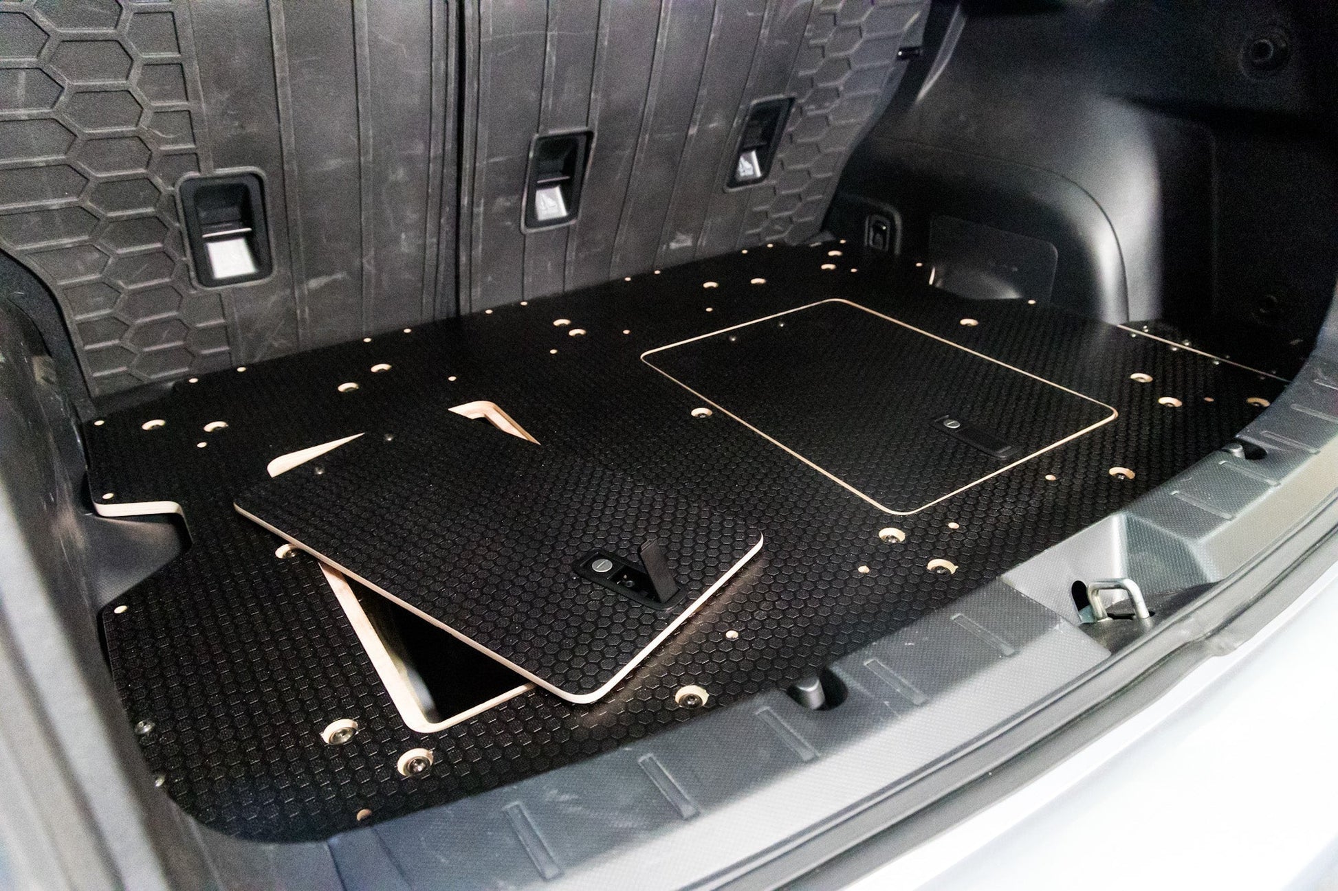 Goose Gear Subaru Crosstrek 2018 - 2023 2nd Gen. - Rear Plate System